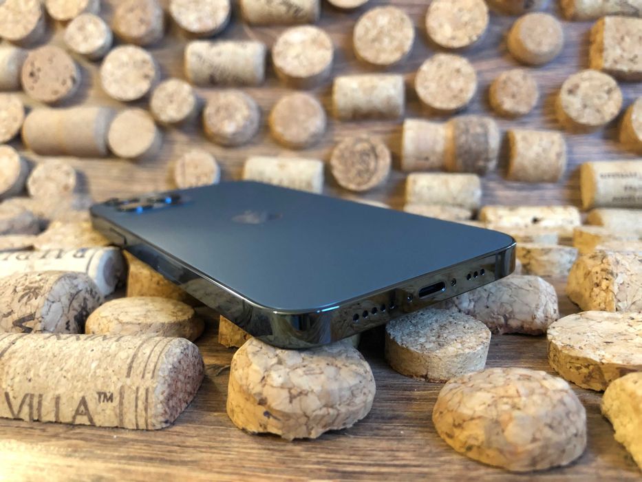 Apple iPhone 12 Pro 128Gb. В ідеальному стані!