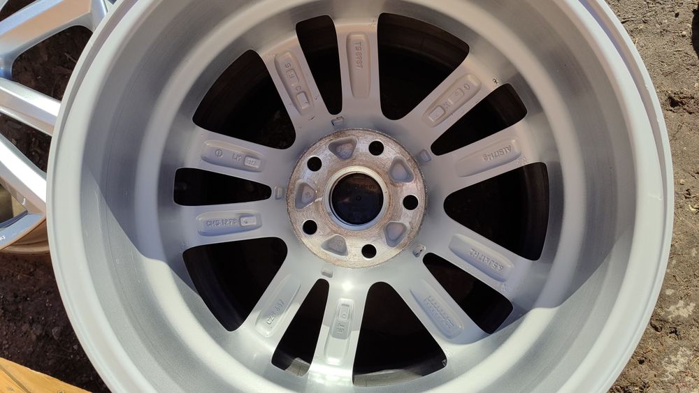 Диски R17 5х112 Volkswagen Tiguan Golf Audi Q2 Q3 Skoda Seat  BMW