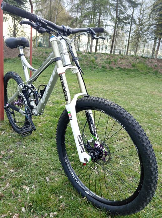 Rower Giant Reign 3 downhill freeride mtb