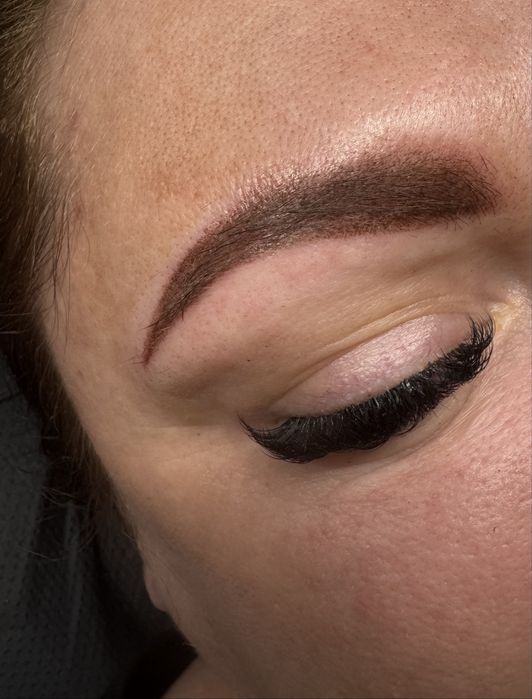 Makijaż permanentny brwi ombre brows metoda pudrowa
