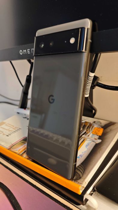 Смартфон Google Pixel 6