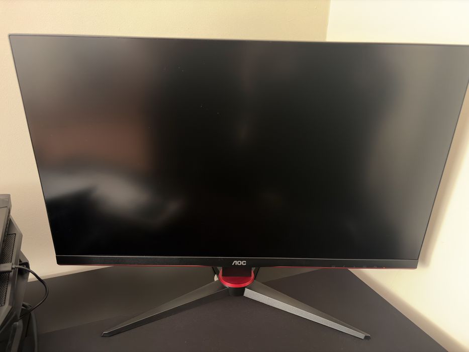 Laptop MSI Leopard 11UH z monitorem AOC 155 hz