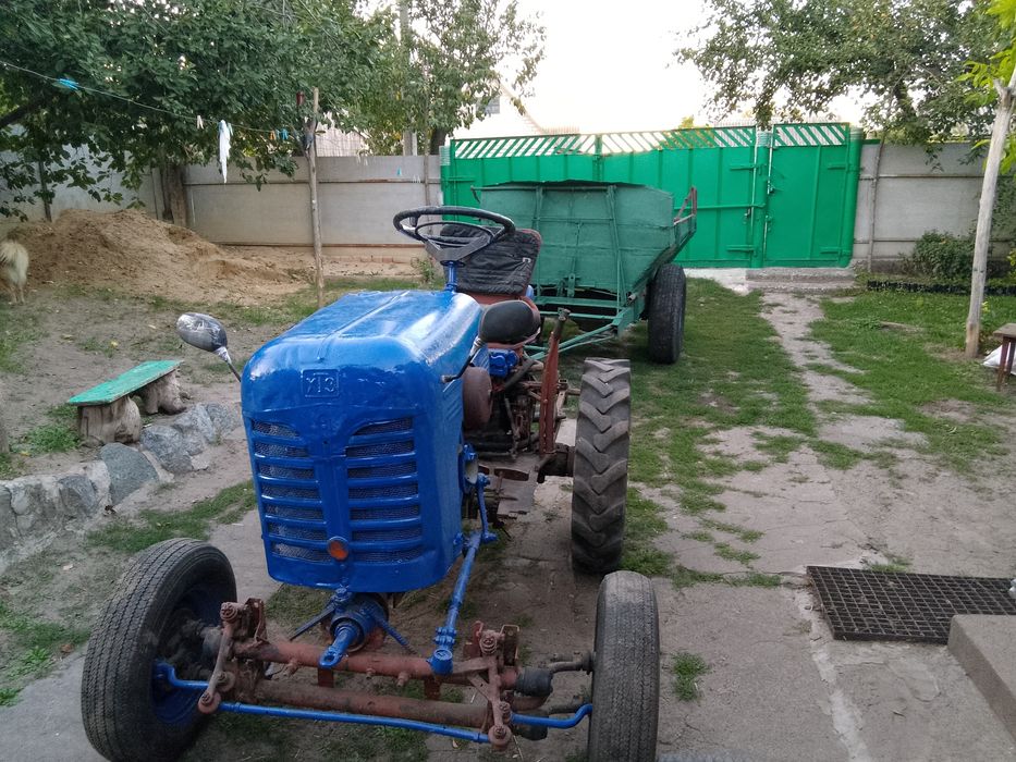 Продам саморобний трактор з прицепом-самоскид.