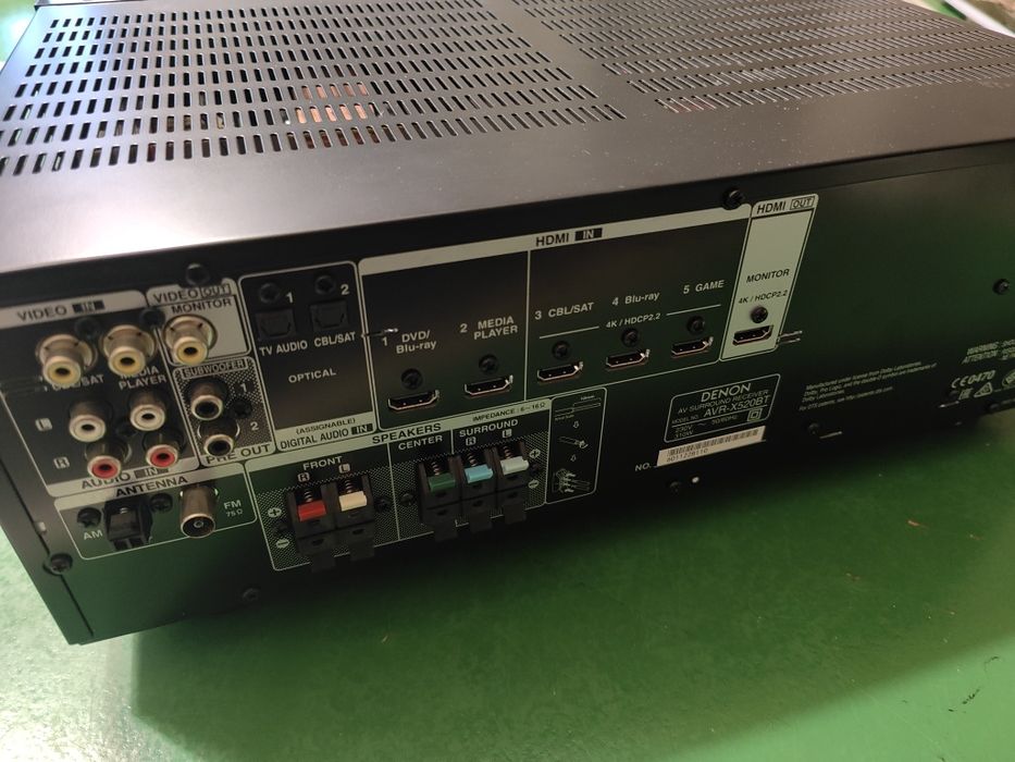 Amplificador Denon AVR-X520BT