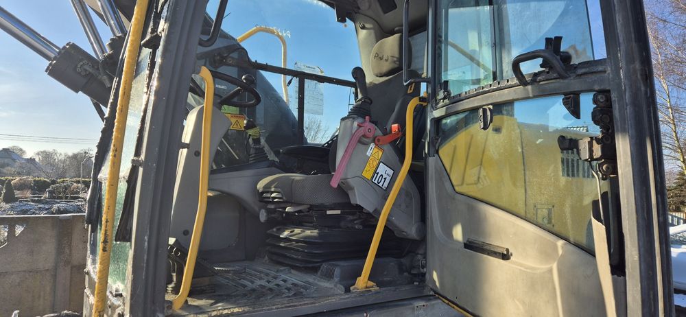 Koparka kołowa Volvo EW140C