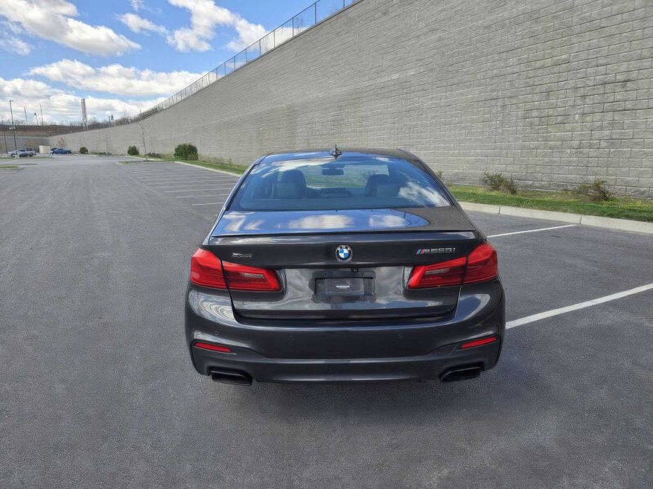 BMW 5 Series M550i xDrive      2020