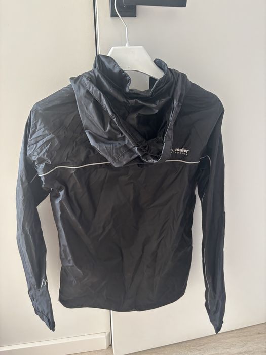 Kurtka wiatrówka 164