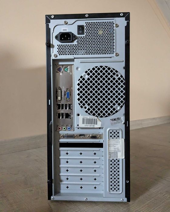 Комп'ютер + монітор / Core i7-860 / Radeon R7 240 2GB / 8GB RAM / SSD