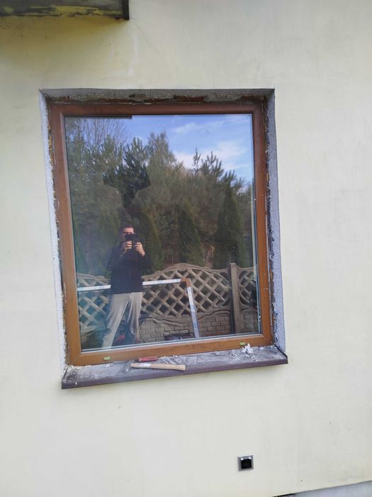 Okna i drzwi wejściowe i  tarasowe używane