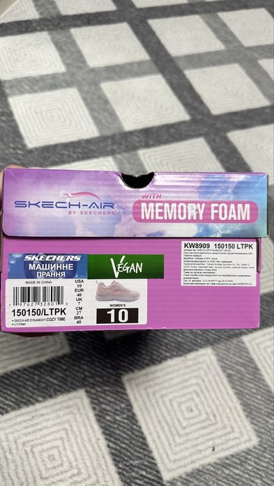 ПРОДАМ Кроссовки «Skechers”.