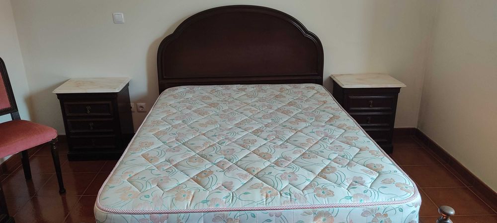 Mobília de quarto completa