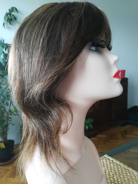 peruka naturalna