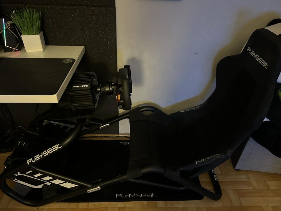 Zestaw Fanatec DD 8Nm + Playseat