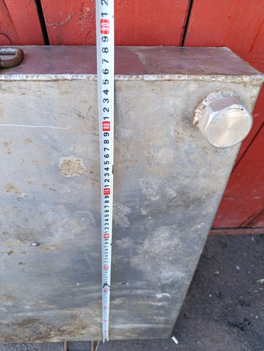 Бак з нержавійки