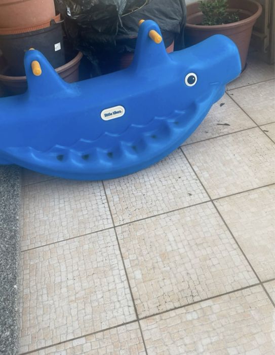 Baloiço little tikes aveiro