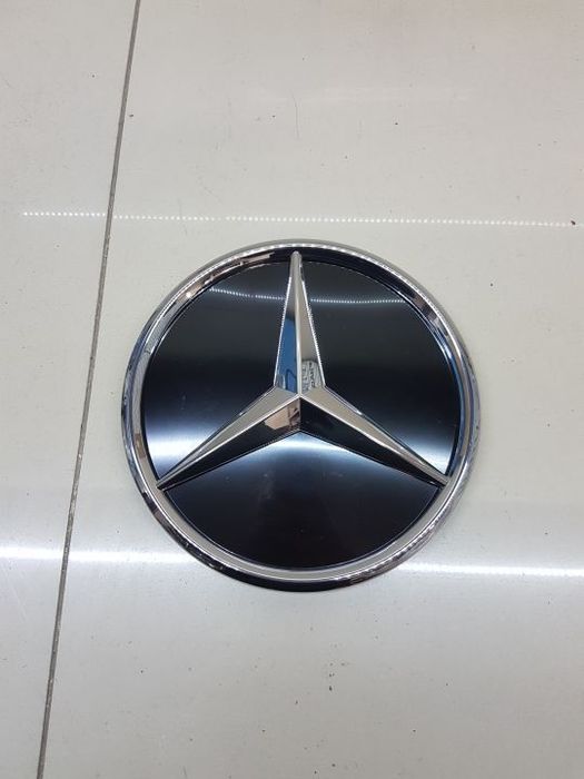 MERCEDES C W206 EMBLEMAT GWIAZDA LOGO GRILL ZNACZEK