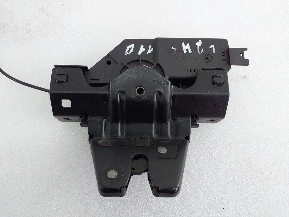 Fechadura / fecho da mala BMW 1 (E87)
