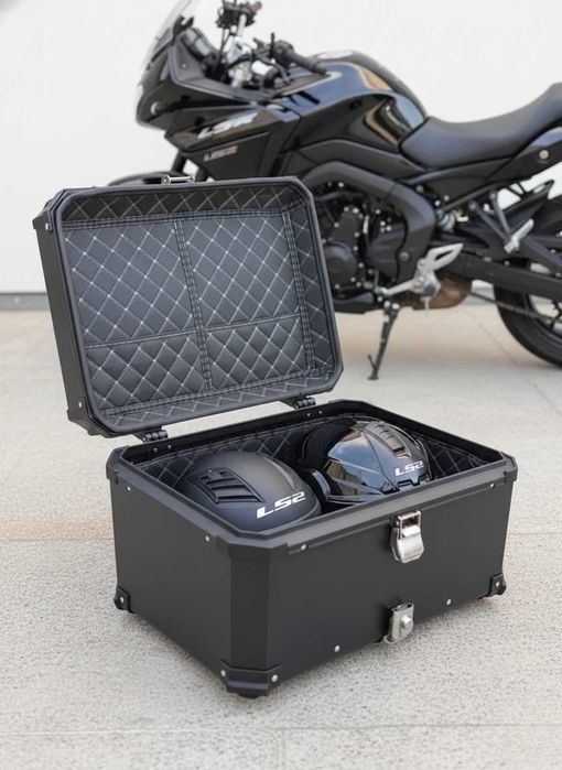 Top Case em Alumínio / Mala para Moto / Novas / Prata ou Preta