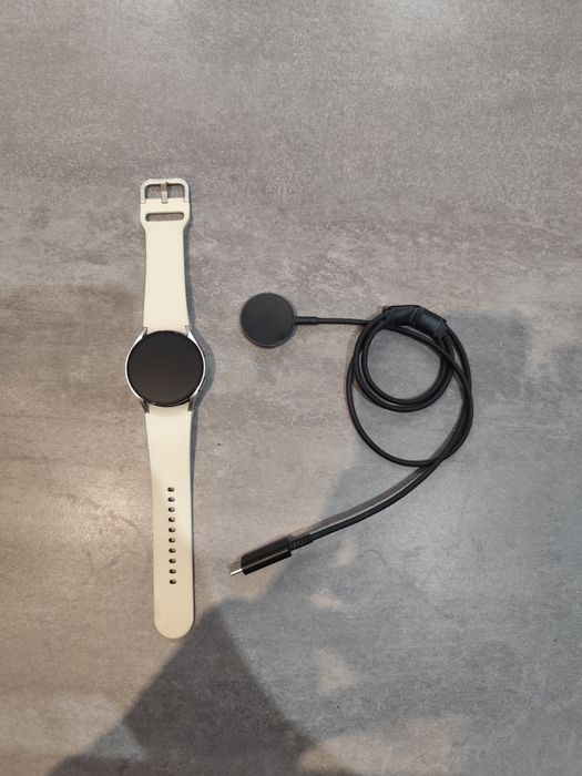 Zegarek smartwatch Samsung Galaxy watch 6