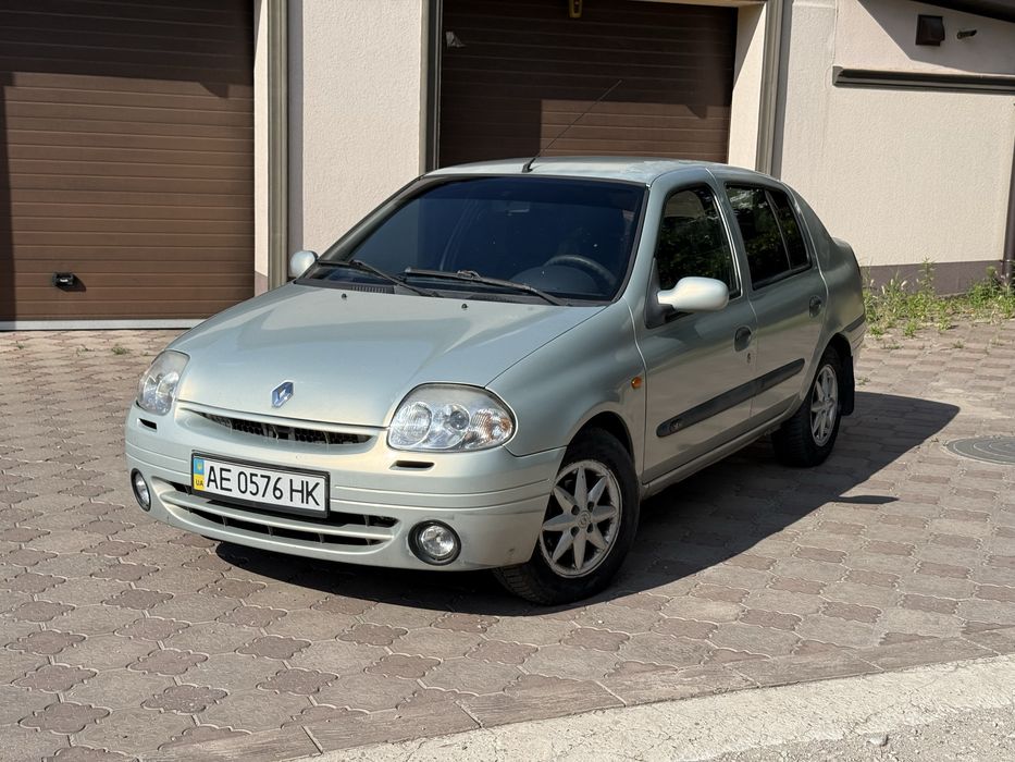 Renault Clio 1.4 Бензин.