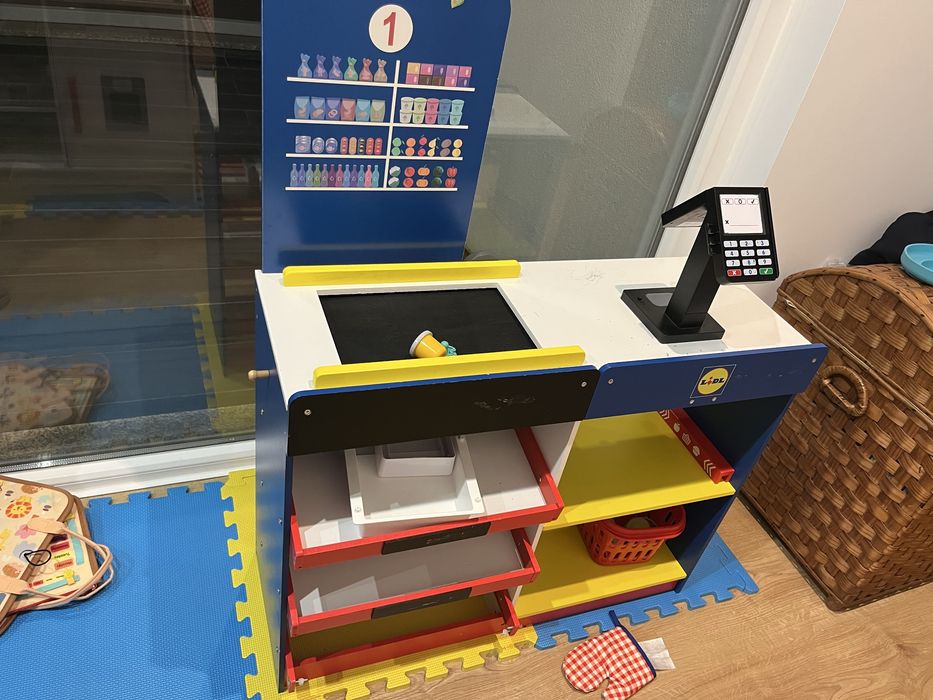 Brinquedo lidl madeira