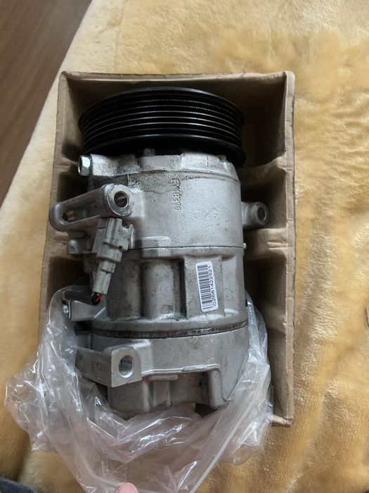 Sprężarkę klimatyzacji do Renault Scenic 3