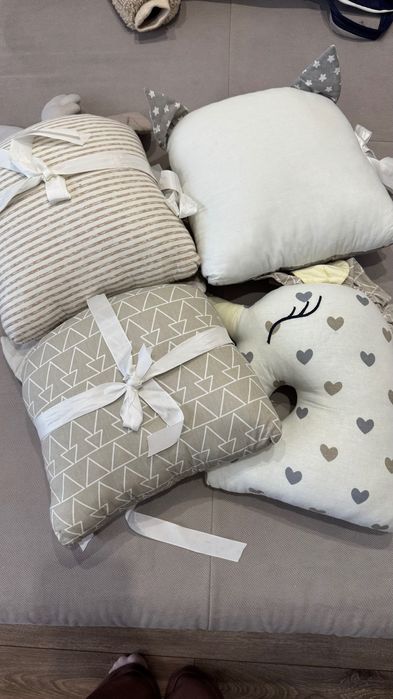 М’які бортики в дитяче ліжечко