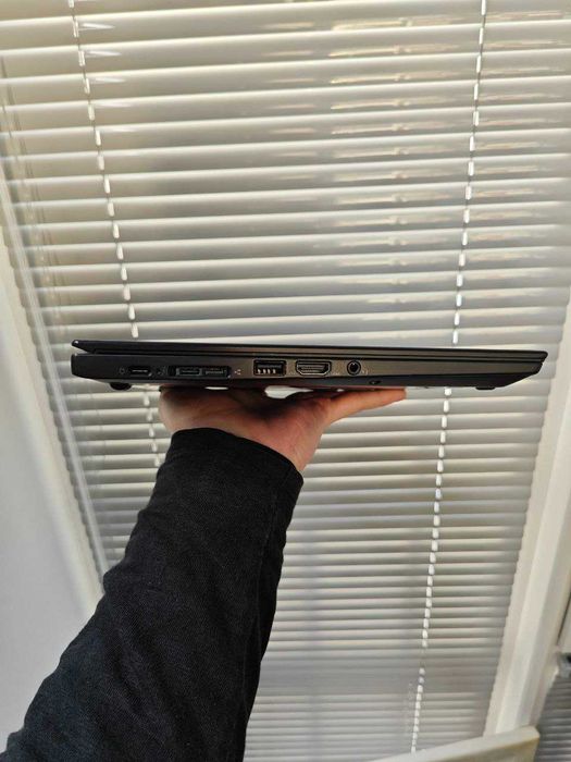 Потужний Lenovo ThinkPad X13 Gen 1 •Core i7-10710U•16GB DDR4•128GB SSD