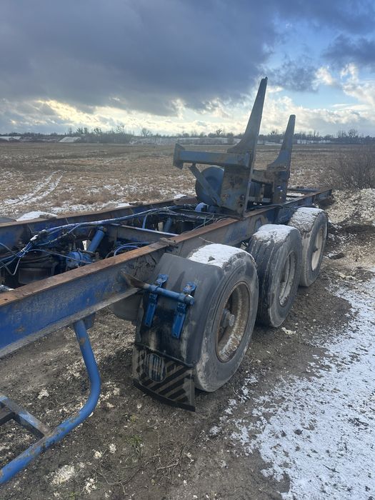 Платформа, 2 шт рами рефрижератора без будки