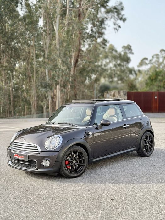Mini  cooper  D teto de abrir