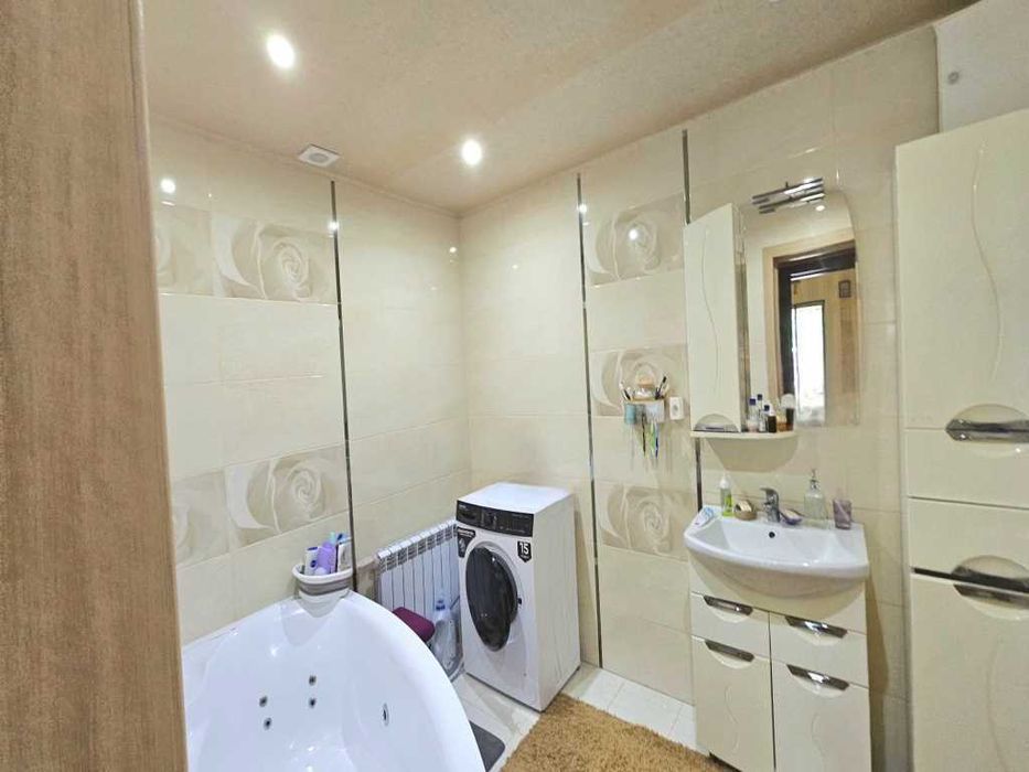 Продаж будинку 175м2 №'18044