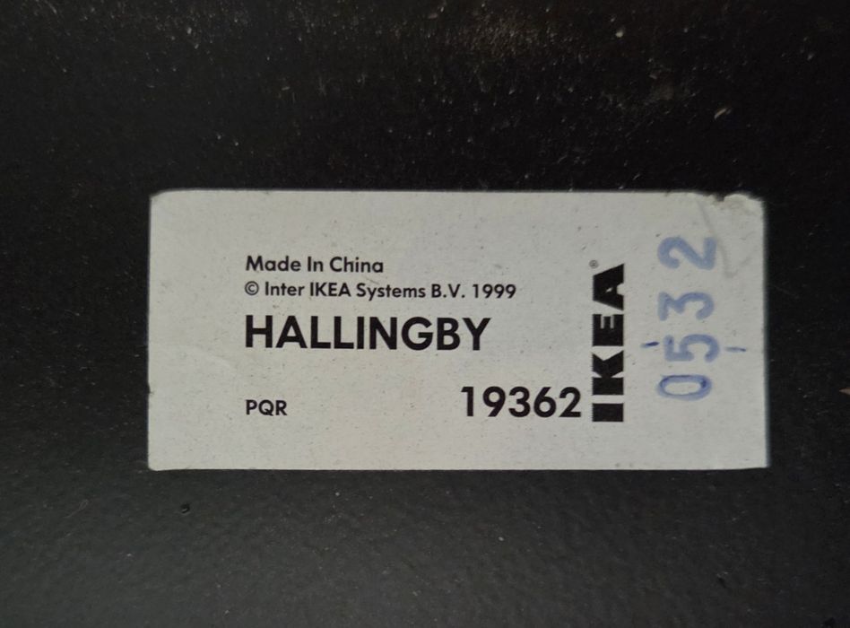 Rama łóżka Ikea Hallingby