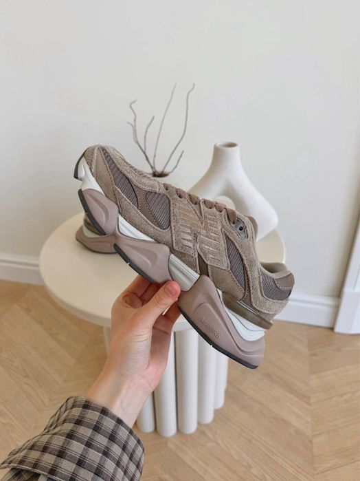 Жіночі кросівки New Balance 9060 Brown нью баланс корисневі