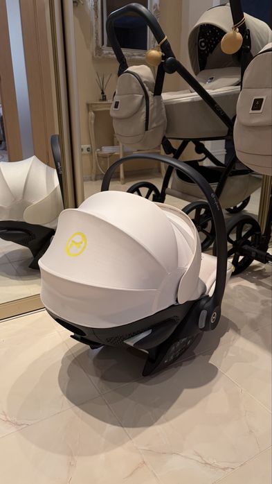 Автокрісло cybex