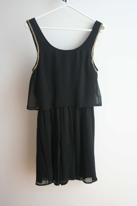 Vestido preto Stradivarius
