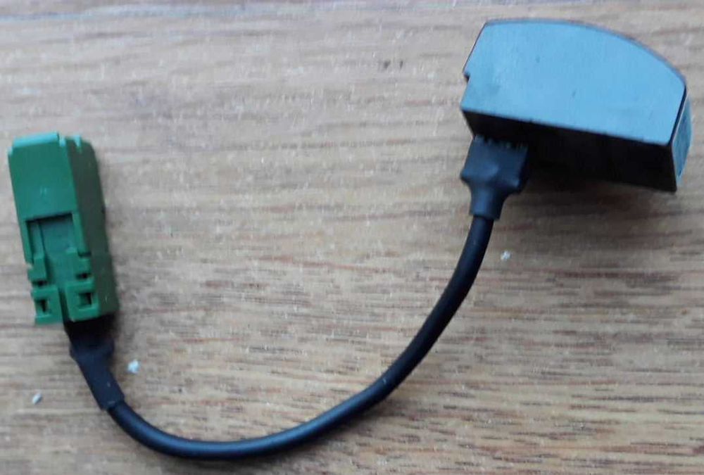 Moduł telefonu UHP4 UWA + wspornik + mikrofon + wtyczka Opel Zafira B