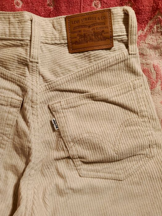 Світлі вільветові джинси Levis оригінал