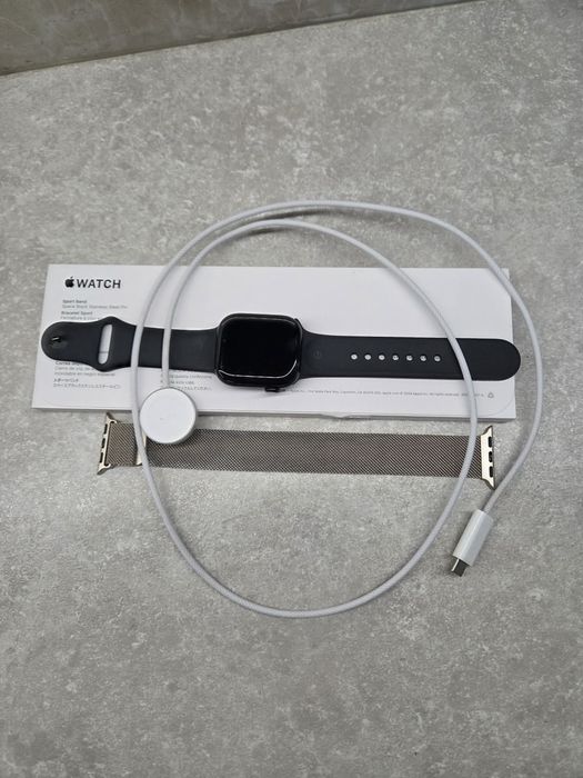 Apple Watch Series 11 42 mm Cellular LTE – Onyks / Jet Black