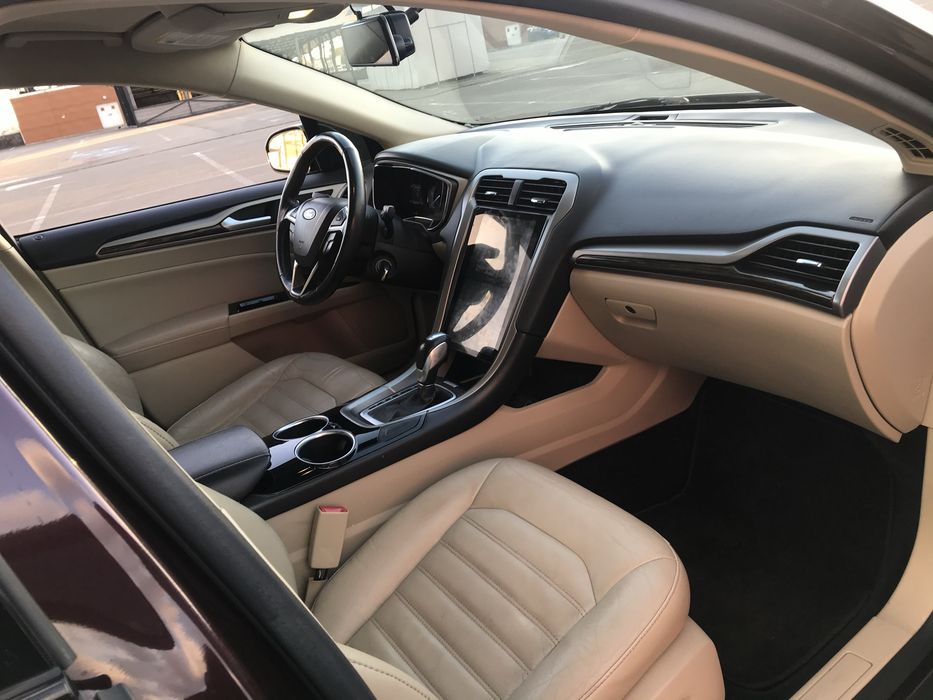 Продам автомобіль Ford Fusion Hybrid 2.0 - гарне і економне авто Форд