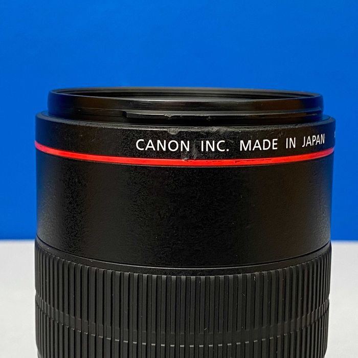 Canon EF 100mm f/2.8 L Macro IS USM