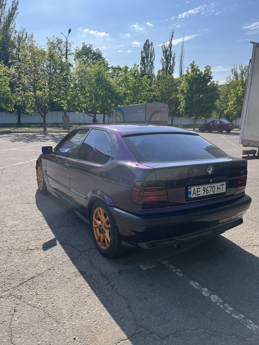 Прадам BMW E36 Compact