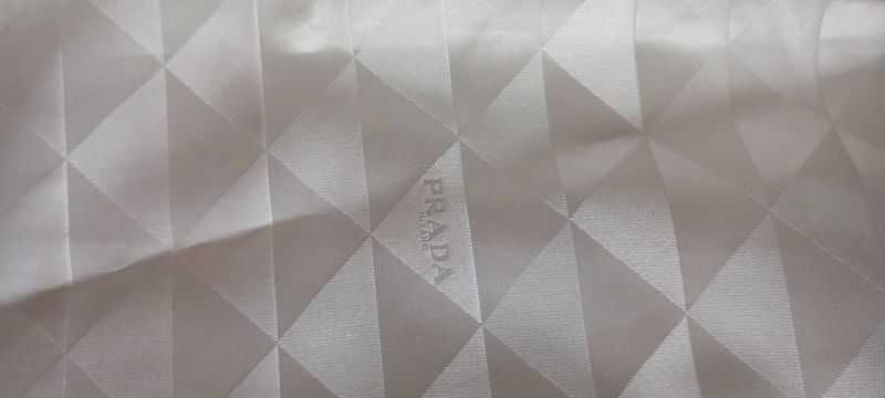 Prada płaszczyk r. L nowy