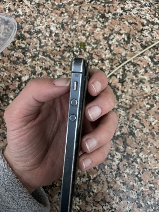 iPhone 5 usado, bom para aproveitamento de peças