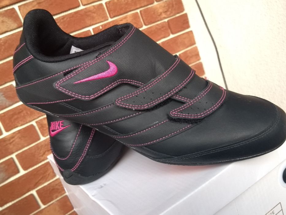 Buty Sportowe - NIKE