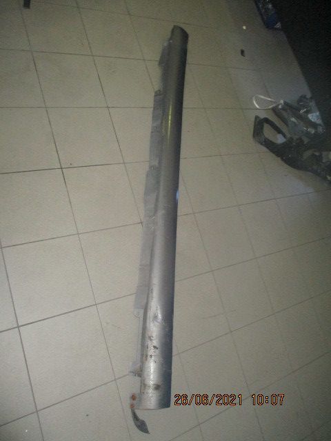 Embaladeira direita TOYOTA Avensis Wagon (_T25_)