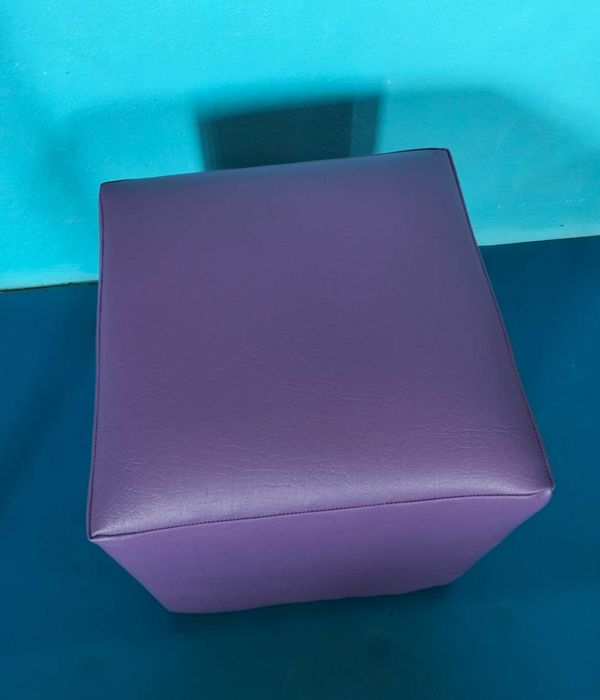 Bancos / Pufes Interior