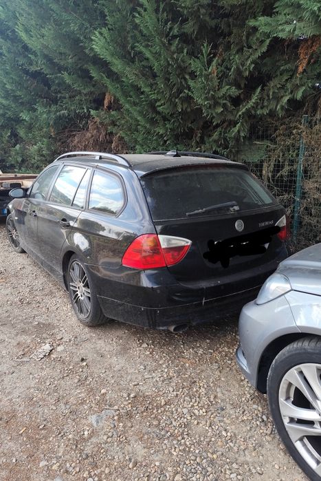 BMW  320d.    e91
