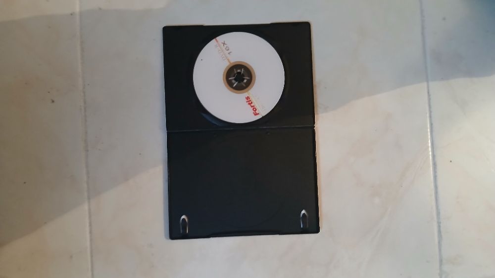 1 DVD do Ruca antigo 0,50€.