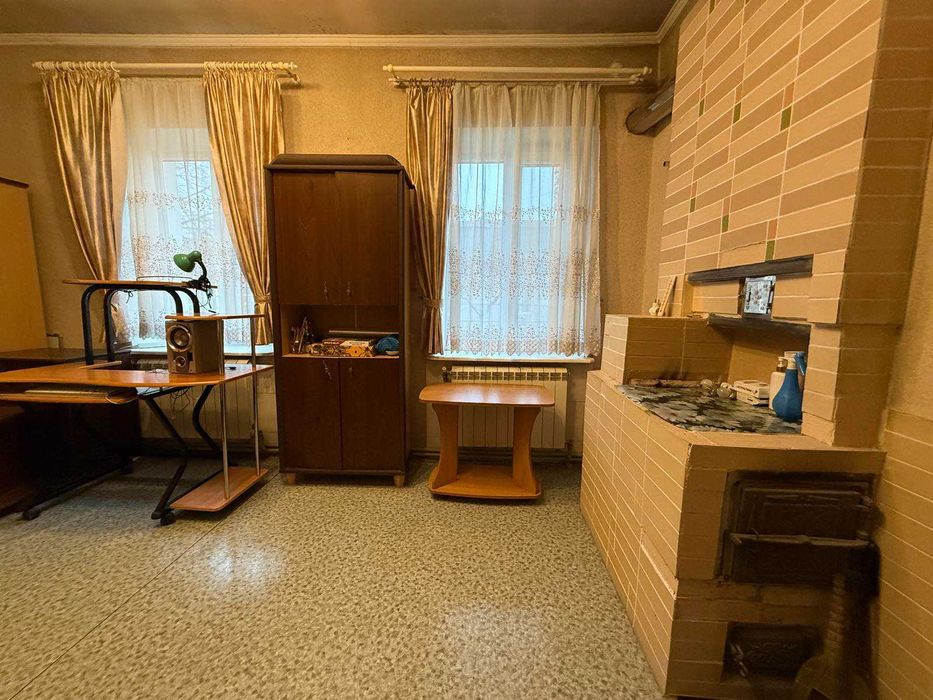 Затишний будинок повністю готовий для проживання, Дубово