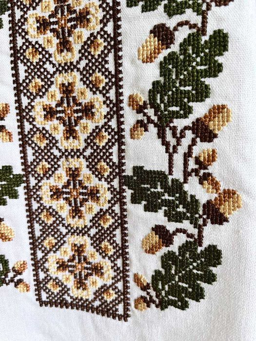 Дитяча вишиванка для хлопчика біла сорочка в школу з довгим рукавом